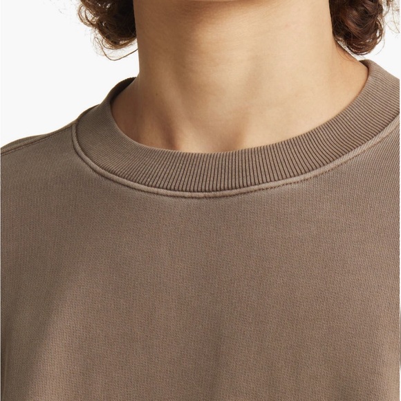 Elwood Core Crewneck - Picture 2 of 3